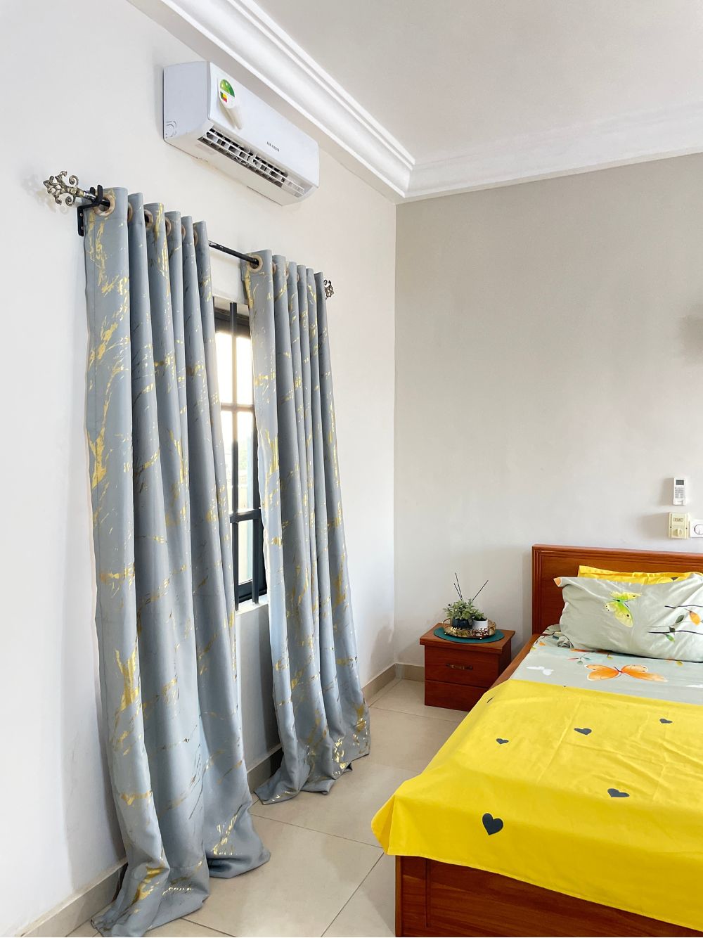 Rideau Gris Effet Marbré Doré