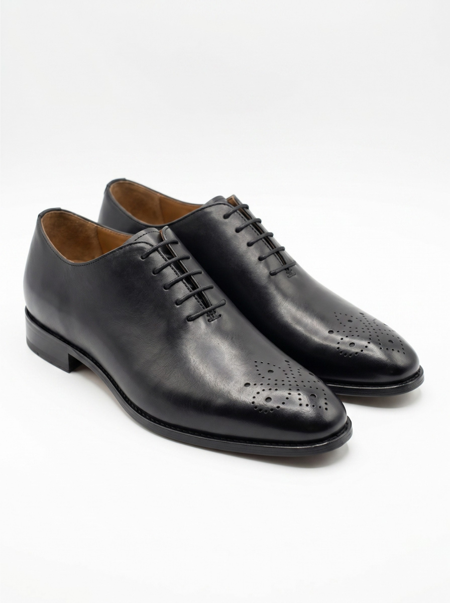 Richelieu Noir Médaillon - Signature